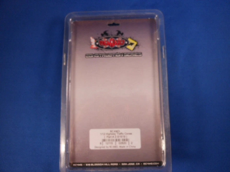 RC4WD Z-S1619 Highway Traffic Cones 1/12 Scale Crawler Semi Construction Course - Image 4 of 4