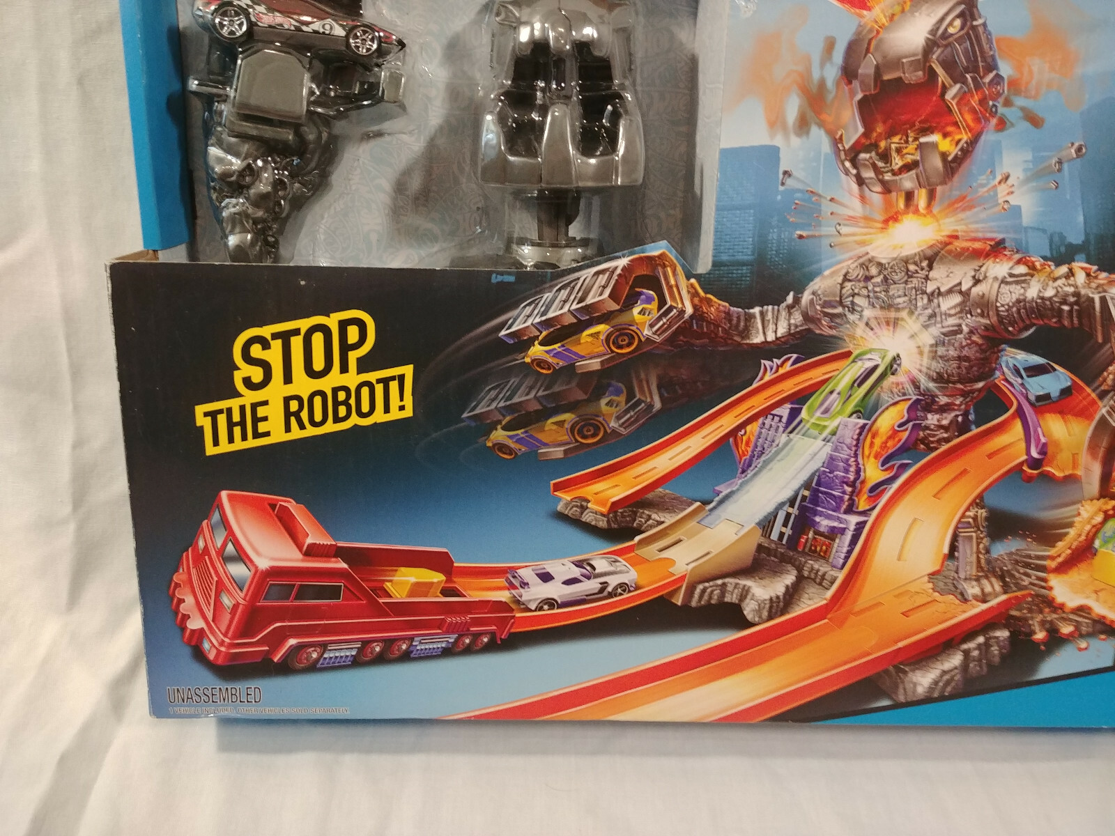 hot wheels nitrobot attack track set