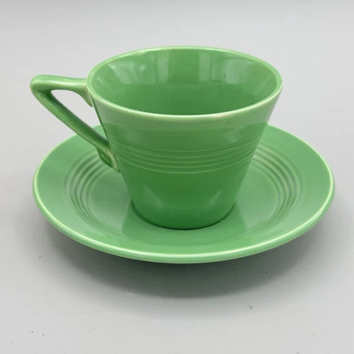 Harlequin Vintage Medium Green Teacup + Saucer Set Fiesta USA 1950’s HTF RARE