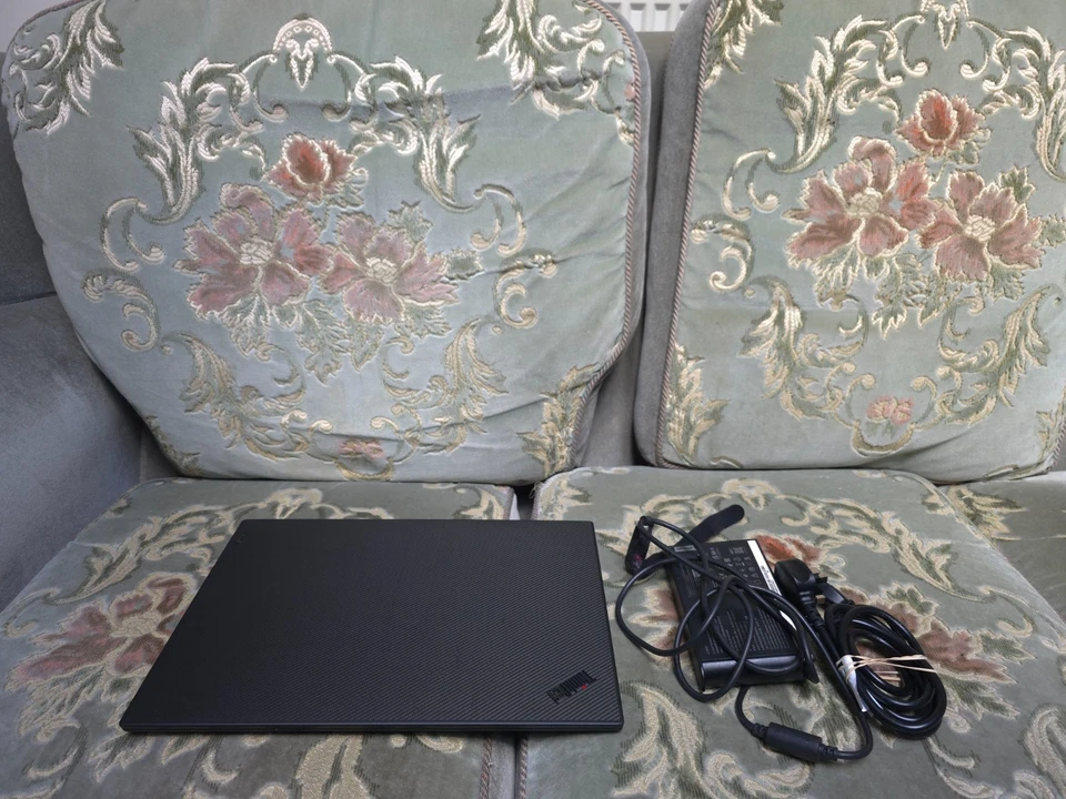 Lenovo ThinkPad P1 G4 · i9-11950H · 64GB · 1TB, photo 2 of 5
