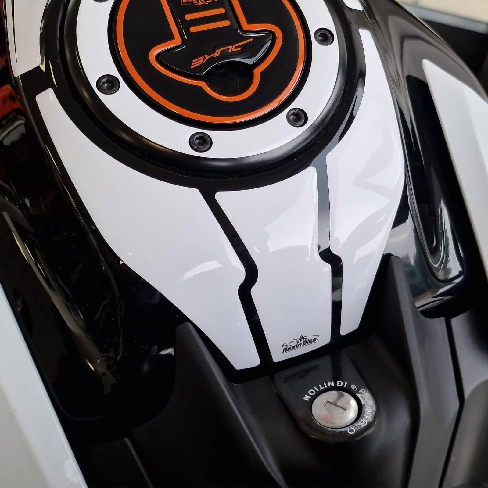 Autocollant Moto KTM 200 Duke Évite les Rayures de Blouson sur Carrosserie 2021