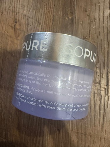 goPure Tighten and Lift Neck Cream 1.7 fl oz Sealed - Picture 4 of 8