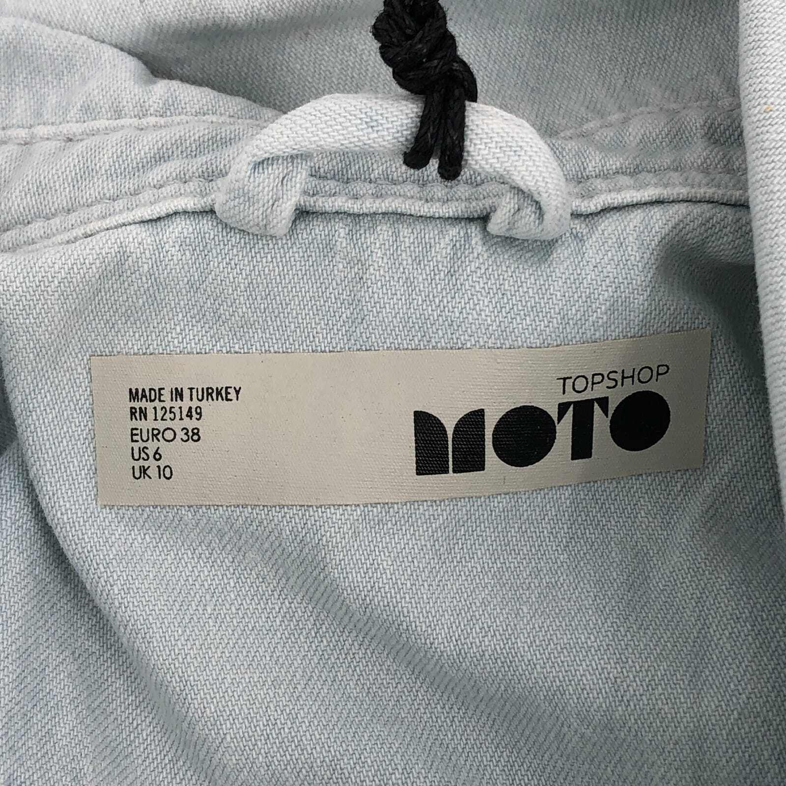 Topshop Blue Basic Button-Up Shirt | Perfect for … - image 6