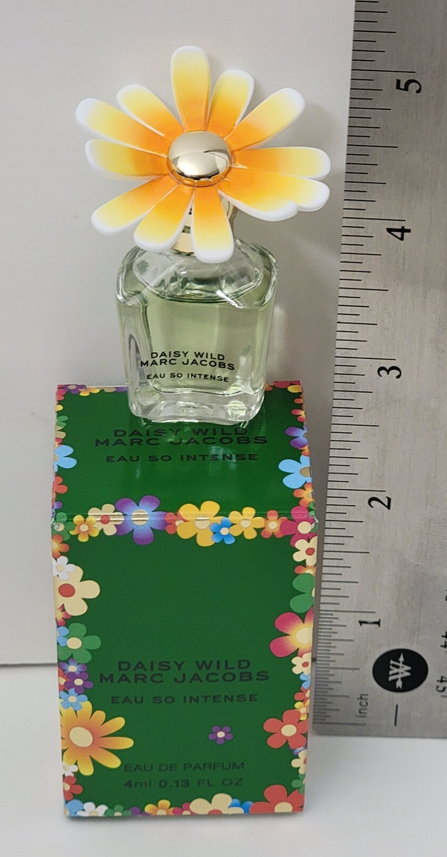 Daisy専用 Marc Jacobs - “Daisy Wild” EDP - (1.0 oz / 30 ml) - GENTLY USED