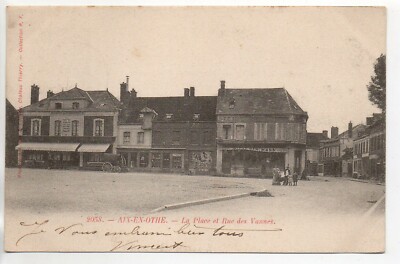 AIX EN OTHE - Aube - CPA 10 - Rue des Vannes - la place - Geschäfte