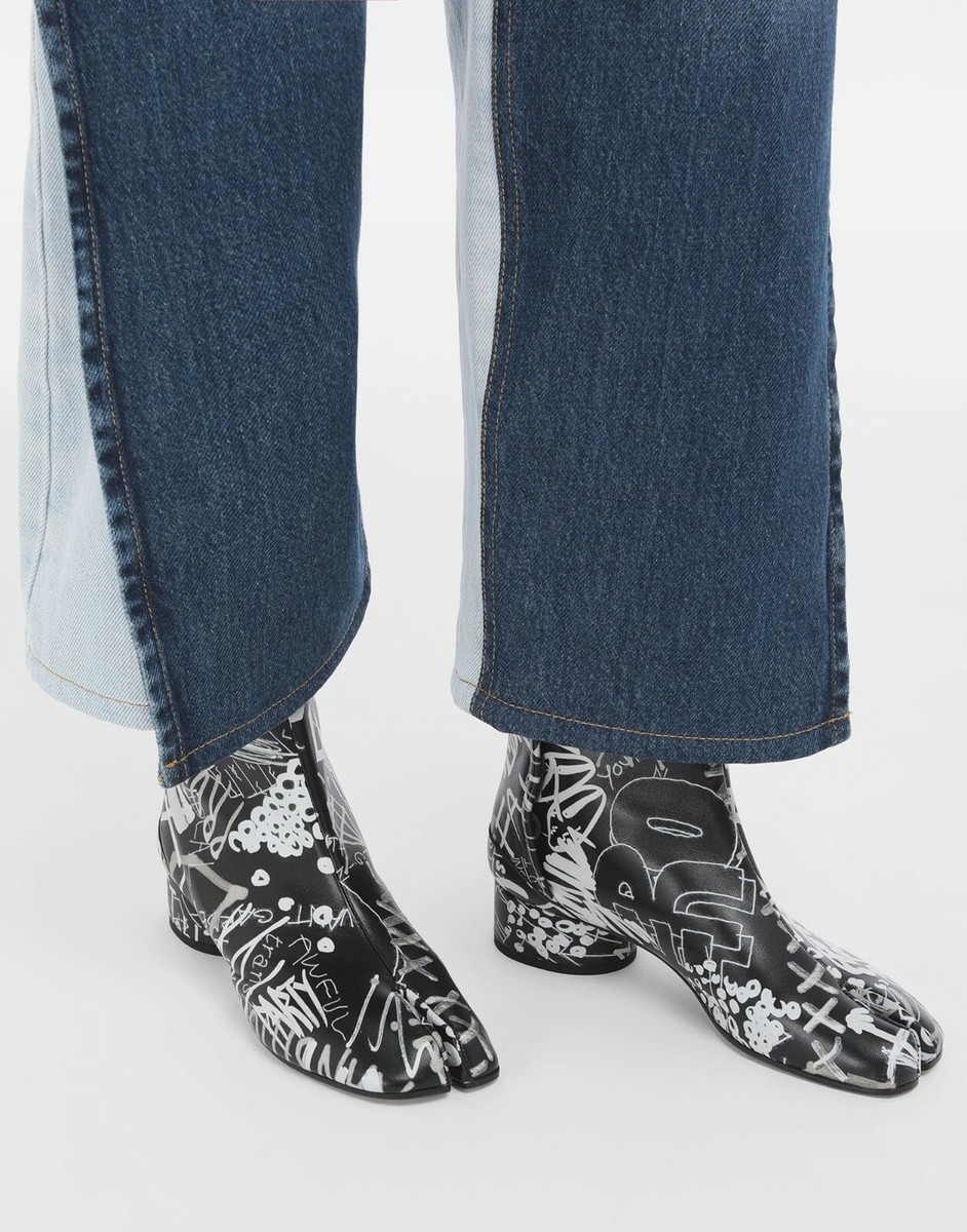 Maison Martin Margiela Painted Graffiti Tabi Boots 37 brand Maison Martin Margiela Painted Graffiti Tabi Boots 37 brand