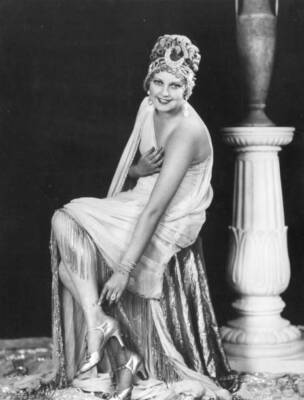 Thelma Todd the perky leading lady in 1930 OLD PHOTO