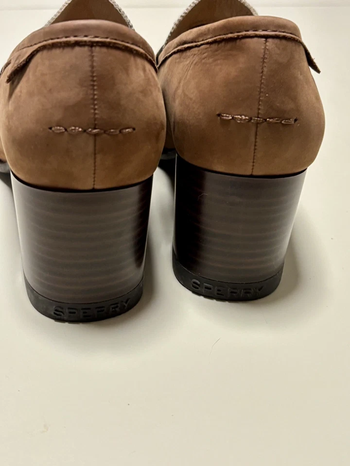 Sperry Women's Heeled Penny Loafer 2-tone in Brown/ White Size 7.5 - Image 4 of 4