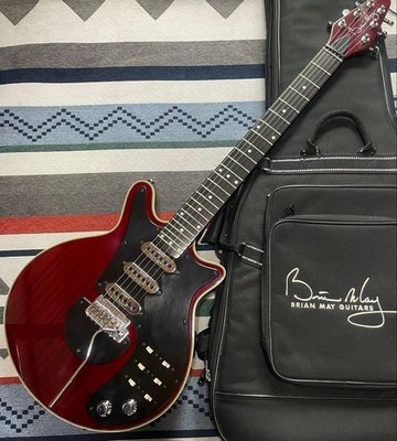 Neuwertige Brian May Red Special E-Gitarre Queen
