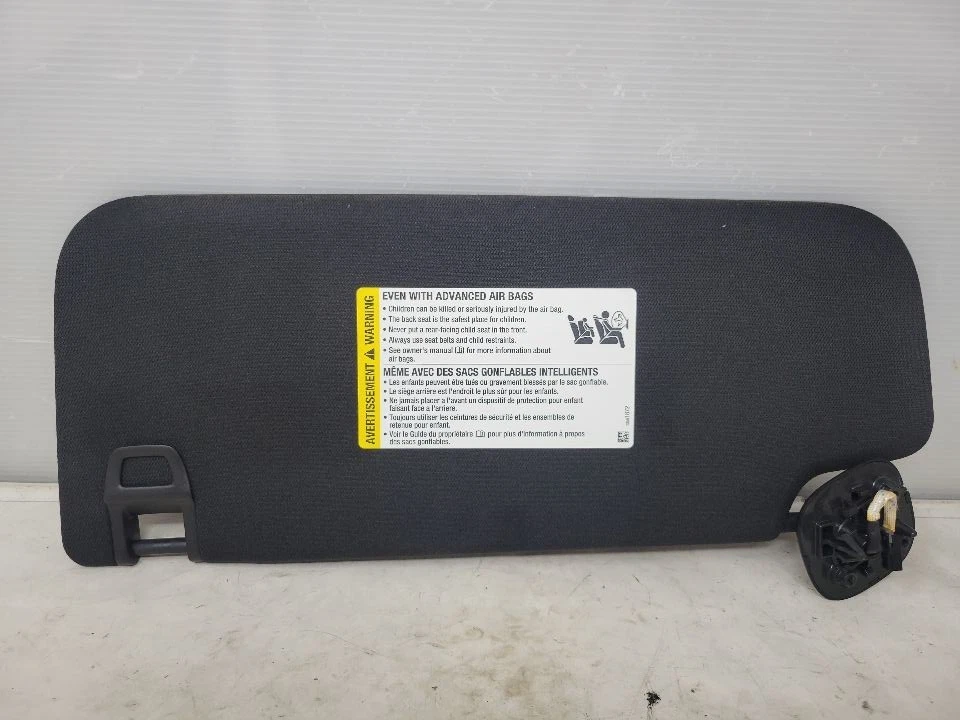 Parasol de pasajero con iluminación para camioneta Silverado 1500 19-23 30218 Foto 4 de 4