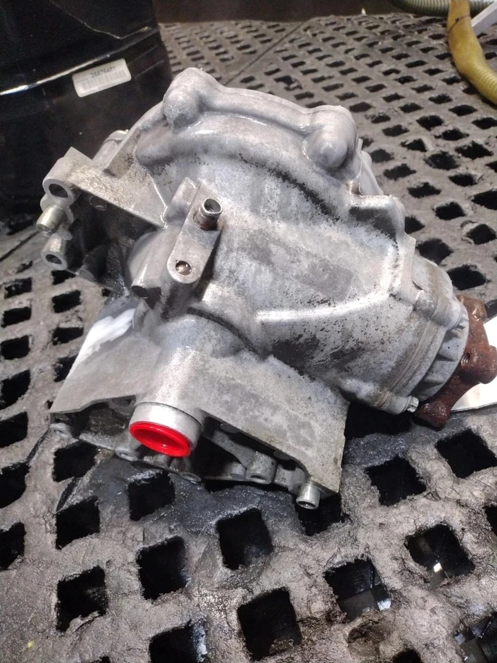 2012-2019 Chrysler 300 Front Differential Carrier Assembly OEM Foto 3 de 3