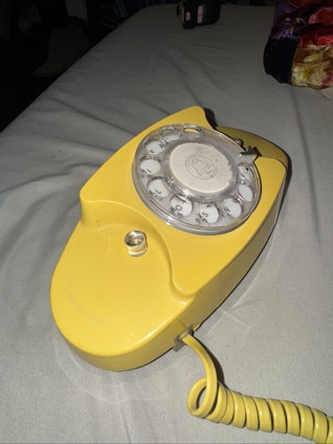 Vintage Princess Telephone Yellow CS 702BM Bell System Rotary Dial - Picture 6 of 10