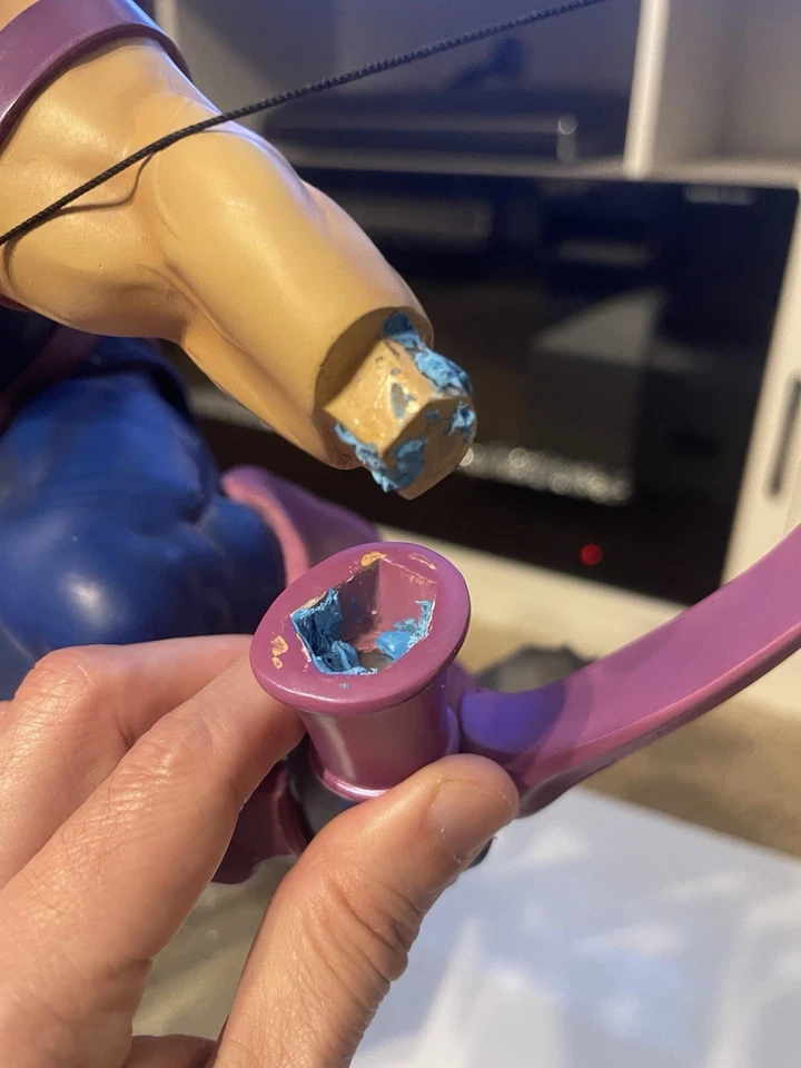 Figura de formato premium Hawkeye-Avengers exclusiva de Sideshow Foto 4 de 4