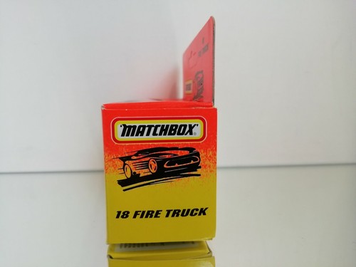 MATCHBOX 18 CAMIÓN DE BOMBEROS EN CAJA - Imagen 2 de 4
