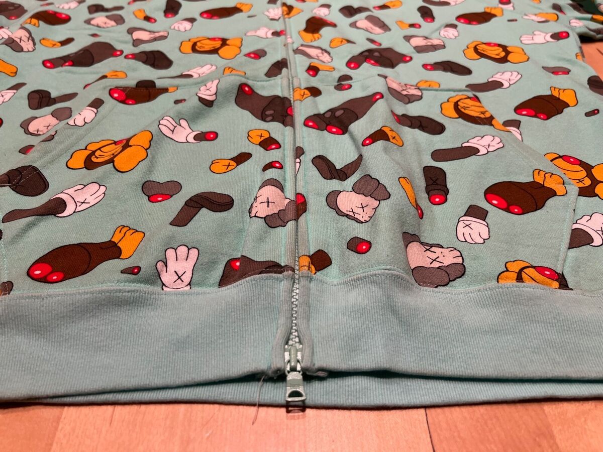 2005 A Bathing Ape BAPE Baby Milo x KAWS Dismembered Hoody 2005 A Bathing Ape BAPE Baby Milo x KAWS Dismembered Hoody