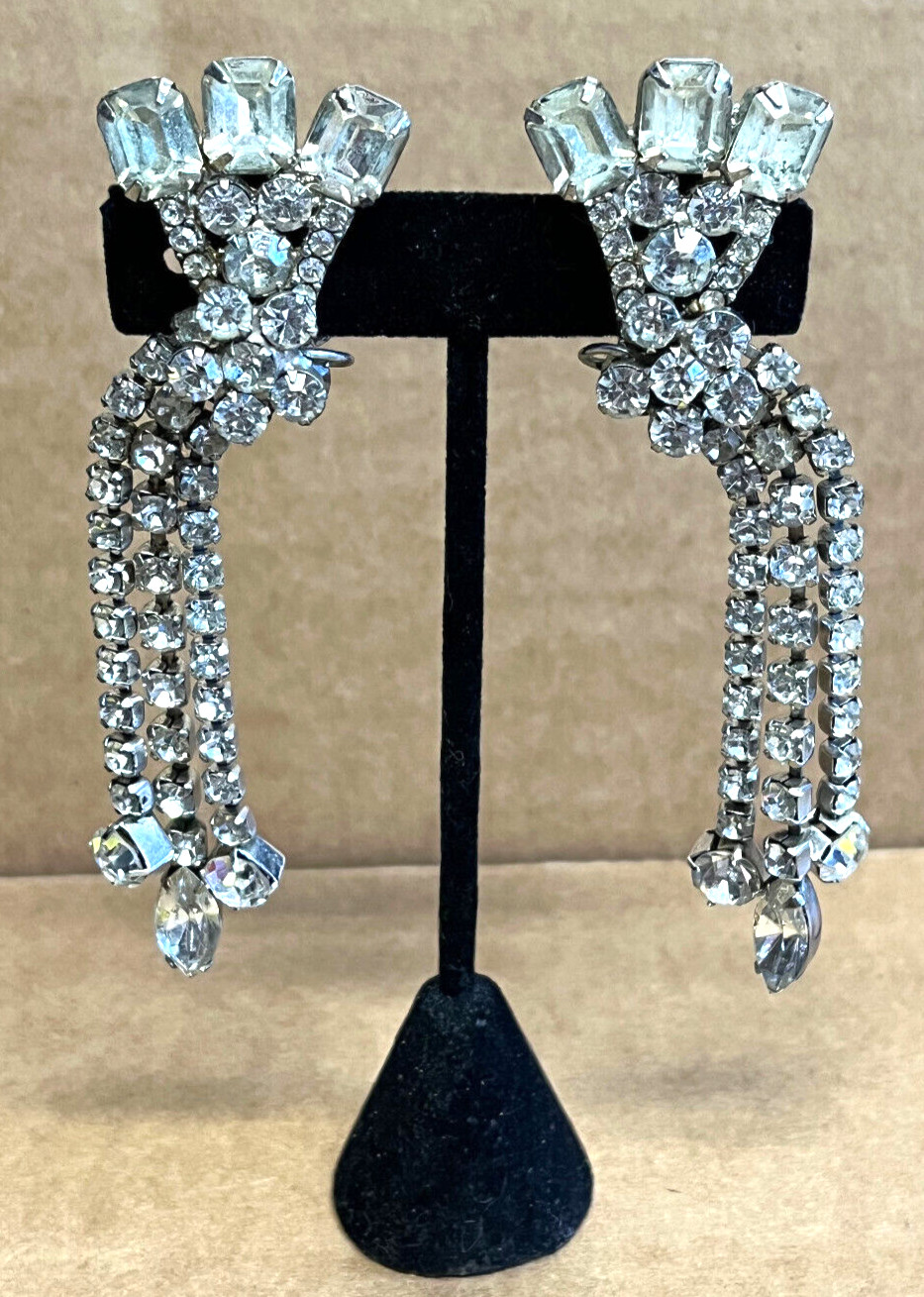 Vintage Unsigned Clear Unsigned Rhinestone Dangle… - image 6