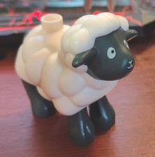 Duplo Sized Sheep with Dark Gray Face