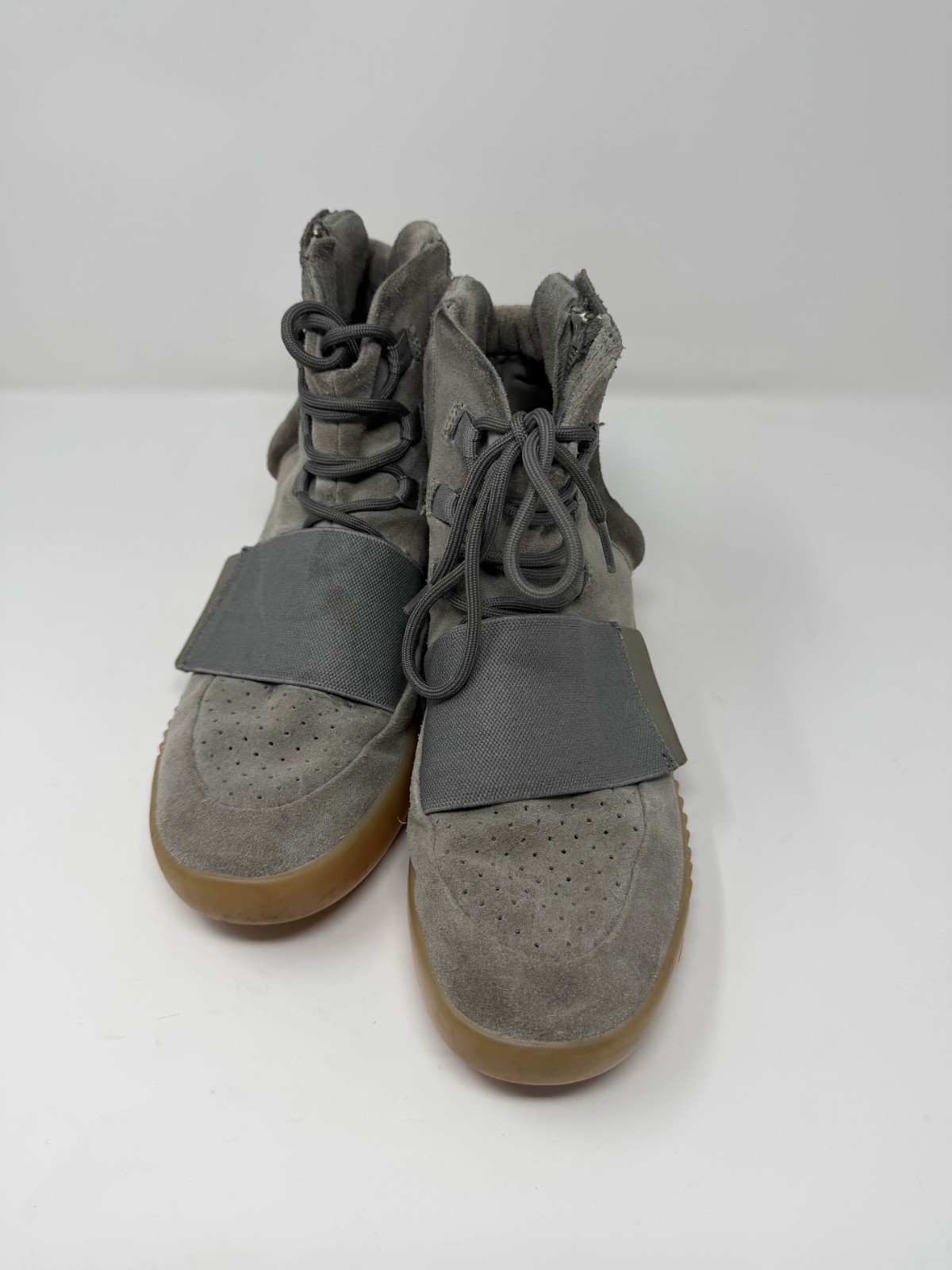 Size 10.5 - Adidas Yeezy Boost 750 Grey Gum thumbnail 3