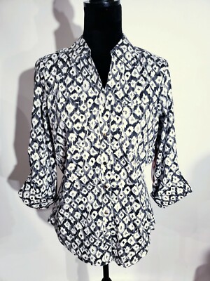 Cathy Daniels Womens Button Down Blouse Top 3/4 Roll Tab Sleeves Size Small NWT