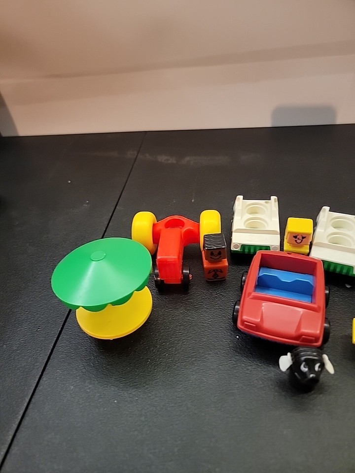Fisher Price Vintage Little People Lot Figures and Accessories eBay