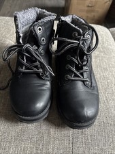 Nautica  Kids Work Chukka Black Boot Size 1 Tie And Zip