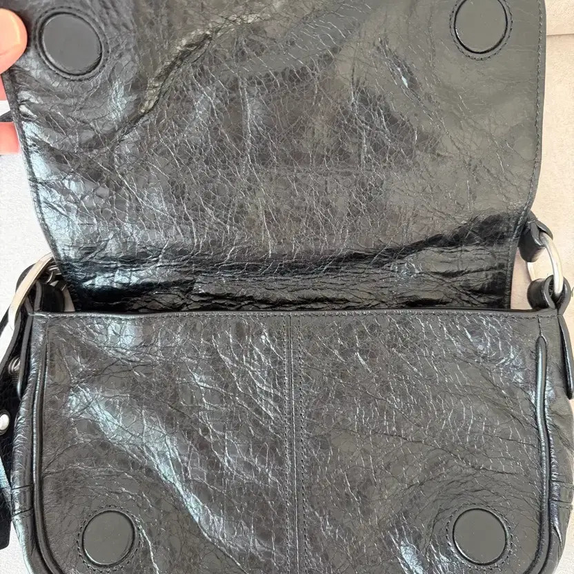 Balenciaga Le Cagole Flap Bag XS Designer Crossbody Bag thumbnail 4