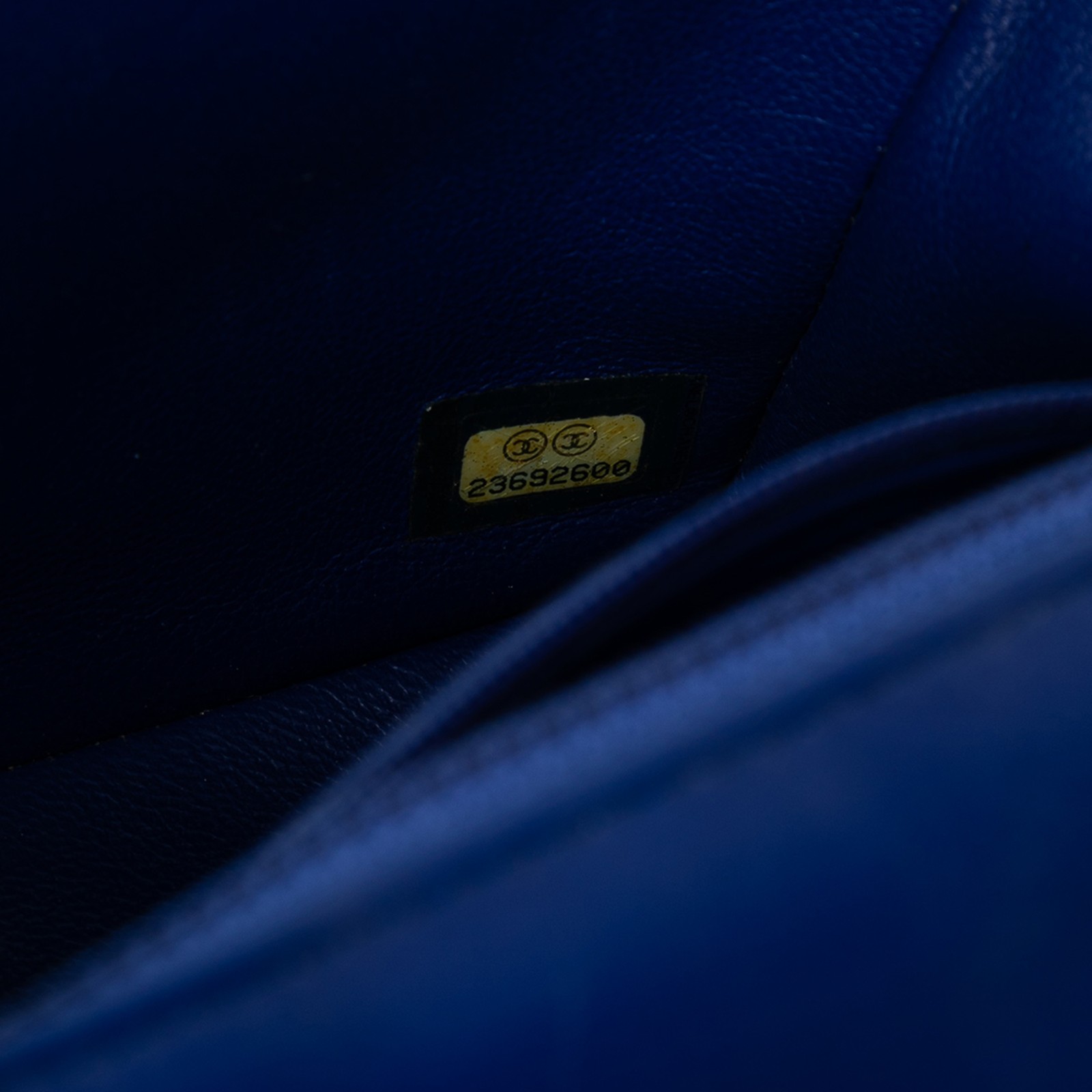 Authenticated Chanel Mini Rectangular Classic Che… - image 6