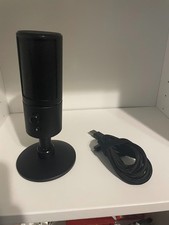 Razer Seiren X USB Streaming Microphone: Professional Grade - Built-in Shock Mou
