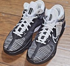 Preços baixos em Nike Air Zoom GT Jump 2 White Black | eBay