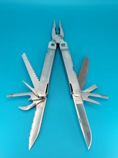 LEATHERMAN Super TOOL Multi Function Tool PLIERS, Stainless! 02/01 DATE