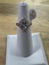 Bomb Party Pure Bliss size 6 Rose Gold