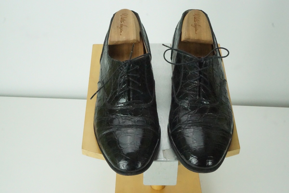 Salvatore Ferragamo Black Cap Toe Alligator Crocodile Dress  display picture 3