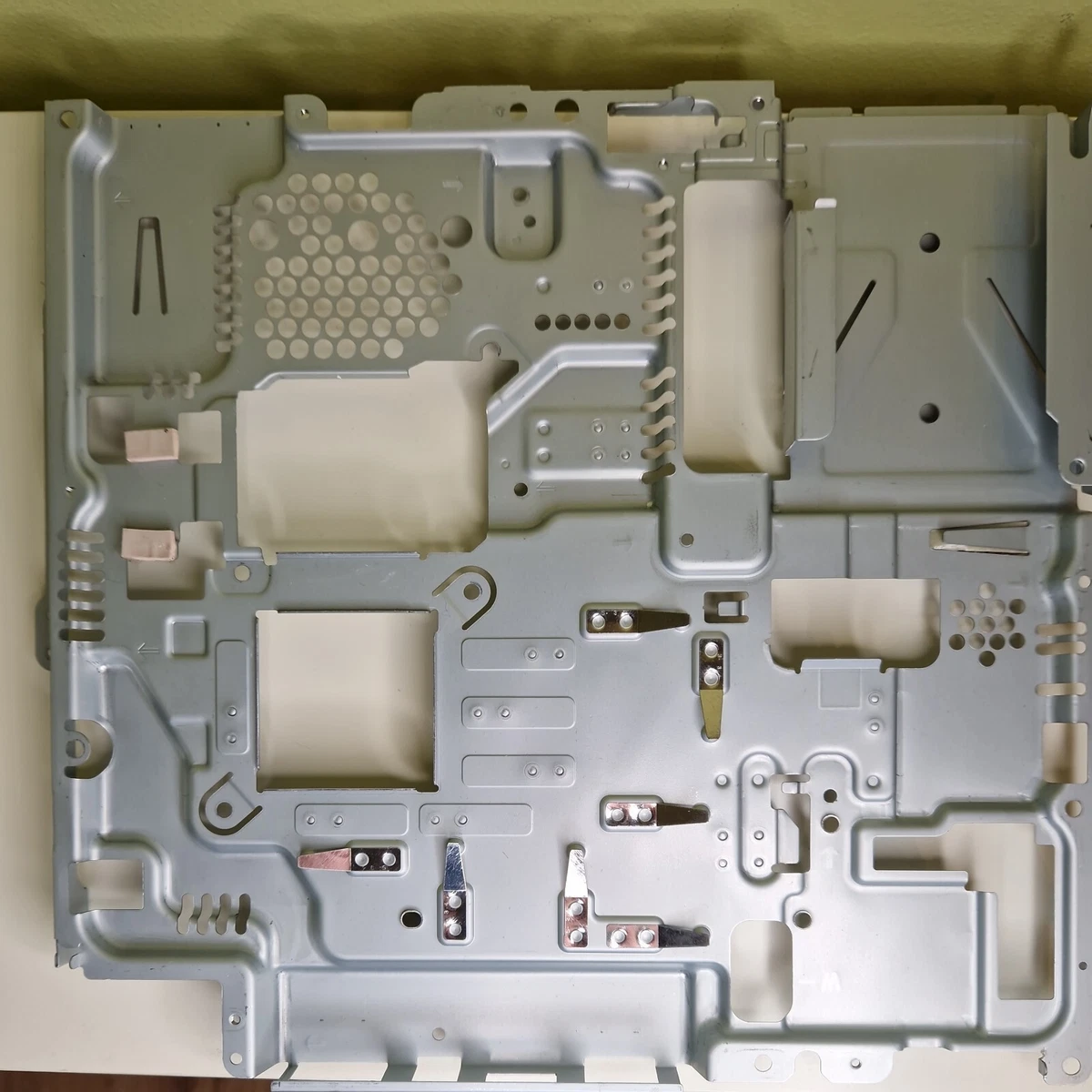 Sony Playstation 3 PS3 Slim Genuine OEM CECH 2504A Middle Chassis