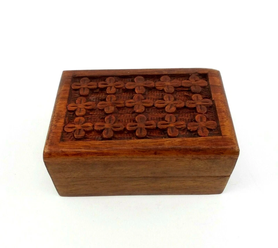 Small Wood Jewelry Box Carved Floral Design Keepsake Trinket Box F - Image 4 of 4