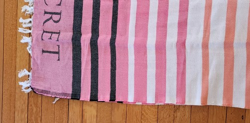 Victoria's Secret Pink Striped Beach Blanket Throw 2017 - Picture 6 of 8