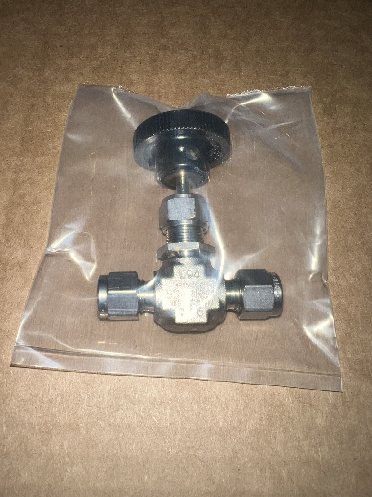 Robinet à Pointeau (needle Valve) Swagelok SS-1RS4 1/4" Inox - Occasion, Bon état Fonctionnel