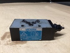 VICKERS DGMC-5-AT-FW-S-30 Pressure Relief Valve, 4570 PSI #146G80PR7