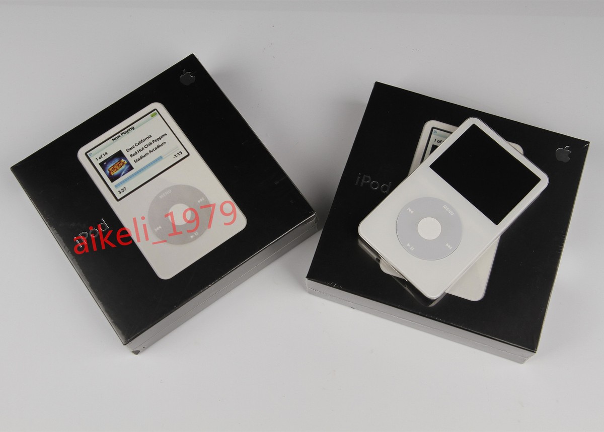 Apple iPod Classic Video 5th Gen 30GB/60GB/80GB Black / White