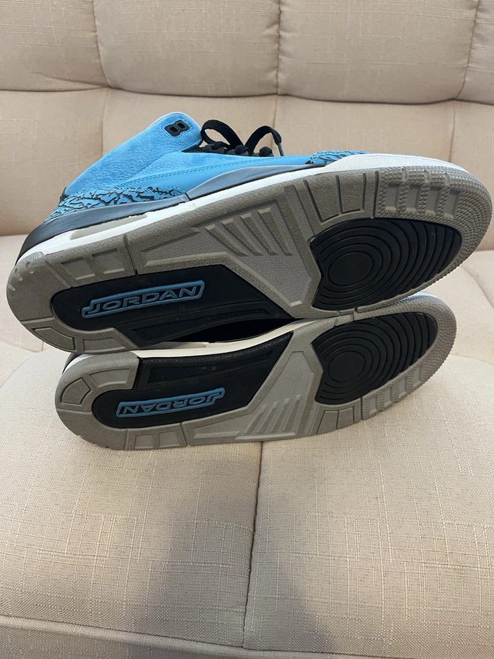 Jordan 3 Azul Polvo, Talla 10, Usado Foto 3 de 4