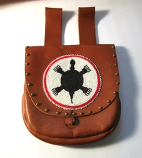 BLACK POWDER LEATHER BEADED TURTLE BAG  VERY NICE