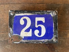 AUTENTYCZNY ZARDZEWIAŁY NUMER DOMU FRANCUSKA EMALIA BIAŁA 25 NA NIEBIESKIM 6" x 4" ORYGINAŁ