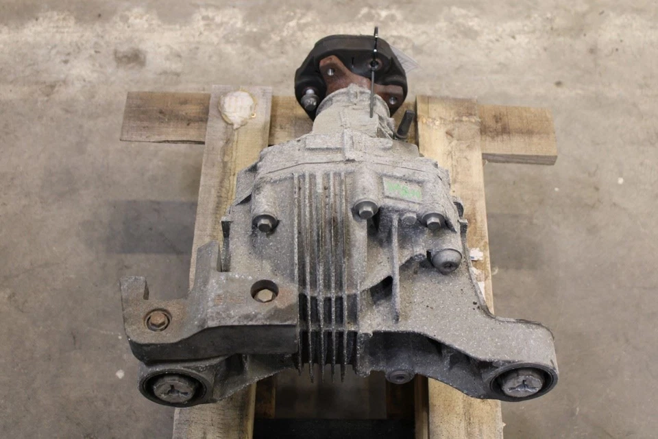 Porsche Panamera 4 2014-2016 3,6 L AWD eje trasero portador diferencial sin bloqueo Foto 3 de 4