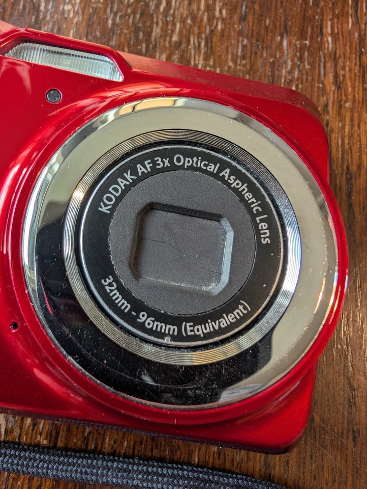 KODAK Digital Camera EasyShare C1530 14.0MP 3x Zoom - Image 2 of 4