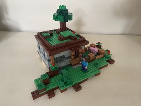 LEGO Minecraft: The First Night (21115) - Complete Set w/ Box, #ed Bags, Manual