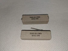 IRC PW-18 810Ohm 10% 18Watt 7549 POWER RESISTOR CEMENT RESISTOR LOT OF 2PCS
