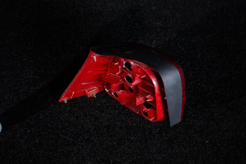 Luz trasera MK4 Golf GTI Ocean, 1998-2005, Volkswagen R32 20th Foto 2 de 4