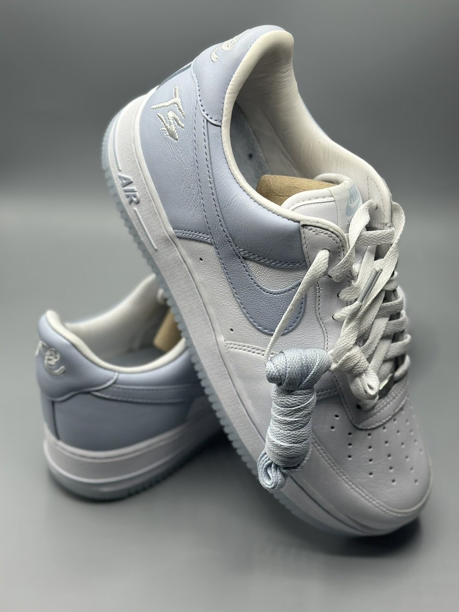 Terror Squad × Nike Air Force 1 Low QS Size 9 - Nike Air Force 1 Low QS x Terror Squad Porpoise In Hand