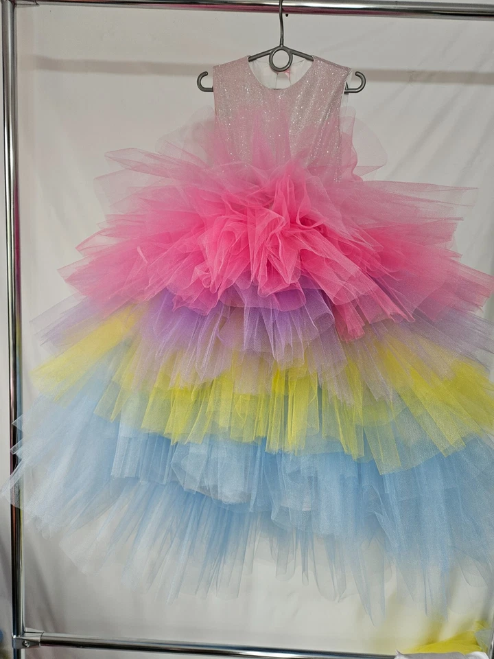 Vestido Unicornio para Cumpleaños, Boda, Ocasión Especial Hecho a Medida Vestido de Tul Foto 3 de 4