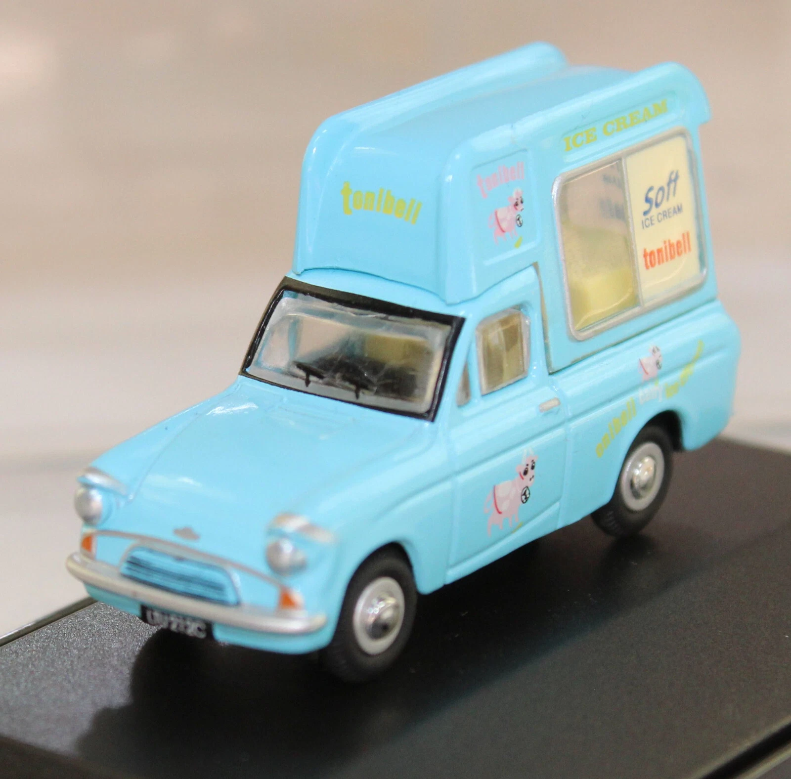 VANS OXFORD DIECAST 76ANG014 FORD ANGLIA 307E FURGONE GELATO TONIBELL BLU