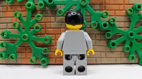 (S2 / 8 / 13) Lego Harry Potter hp026 Gregory Goyle Slytherin Torso no Cape 4735